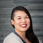 Mel deVivar headshot photo