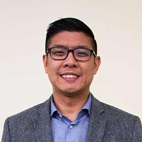 Headshot photo of Benjamin Gapuz