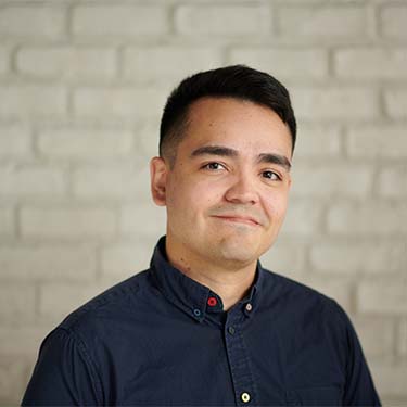 Victor Palacios headshot