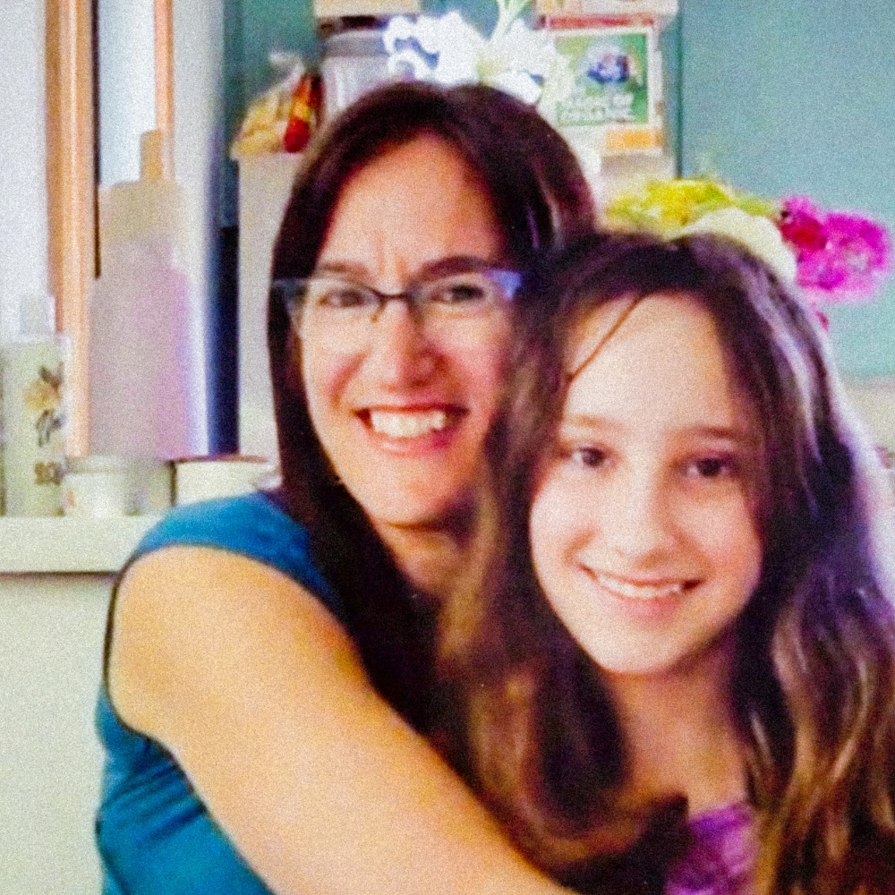 Emma Fuentes and her daughter