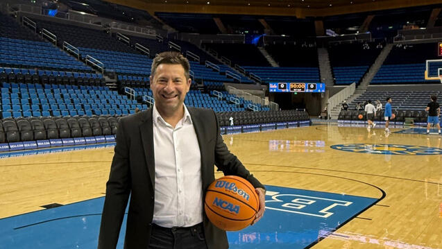 Read the story: Careers in Sports: Building the Next Generation of Sports Partnership Leaders with Professor Scott Gwartz 