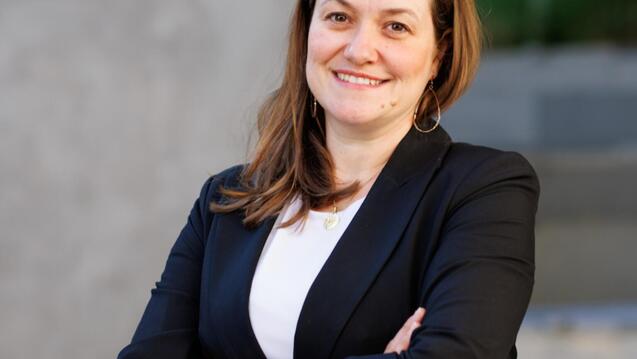 Professor Lindsay Harris
