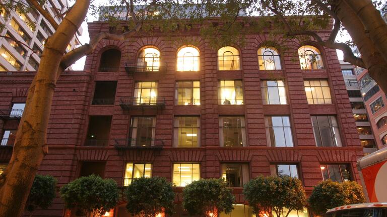 Read the story: USF Shines in US News Graduate School Rankings