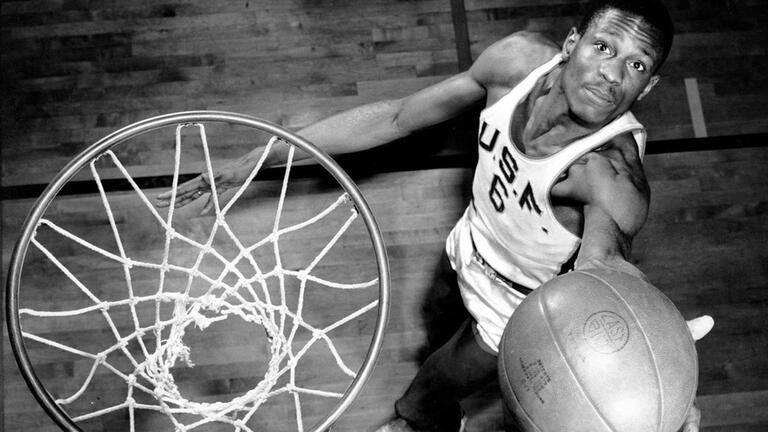 Bill Russell driving to the basket