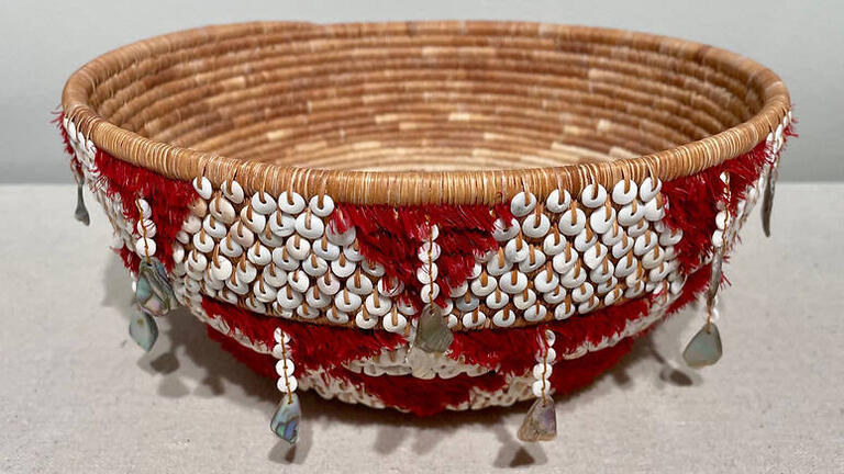 Linda Yamane, "Ohlone Honoring Basket," willow, whiteroot sedge, olivella shell beads, feathers, and abalone, 9.75” x 5.75” x 4”, 2012