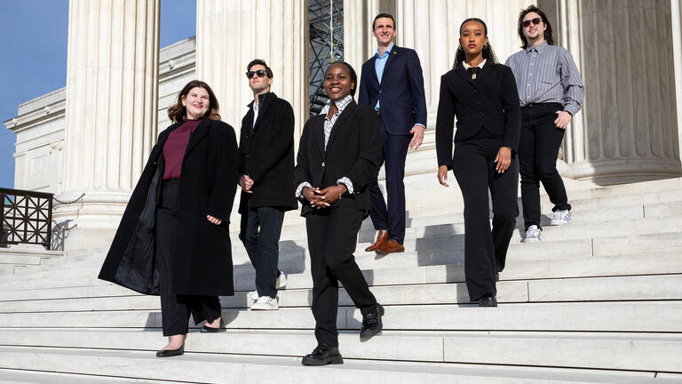 group of usf students in washington dc