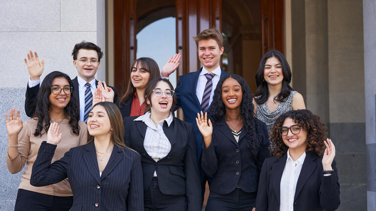 group of usf students at the state capitol