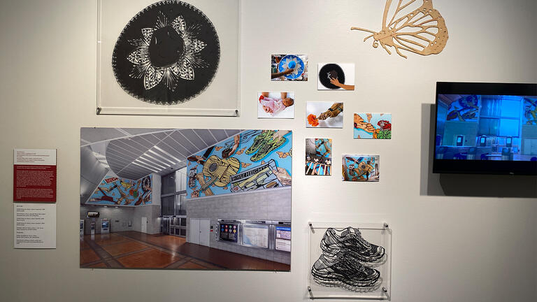 Installation photograph of Hecho a Mano