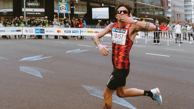 usf alumni running outside