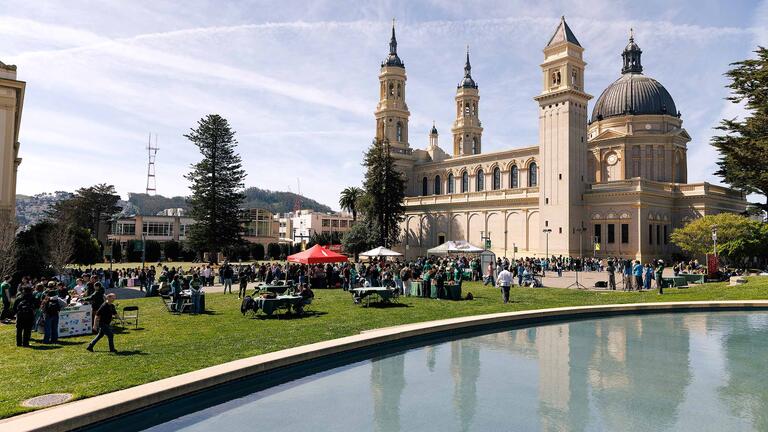 Stress less events happening in Gleeson Plaza during Day of the Dons