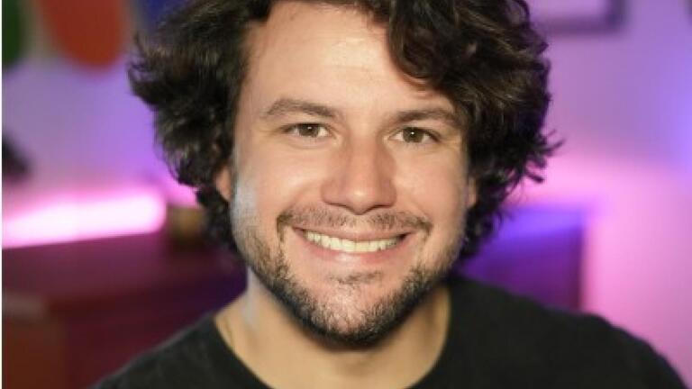 Headshot of the speaker