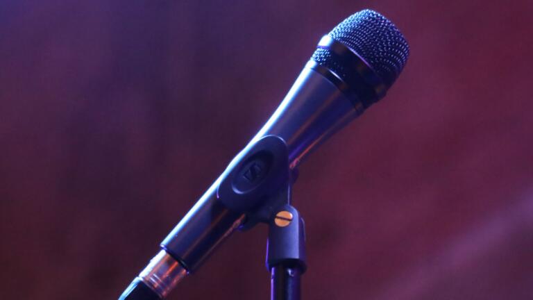 Microphone on stand