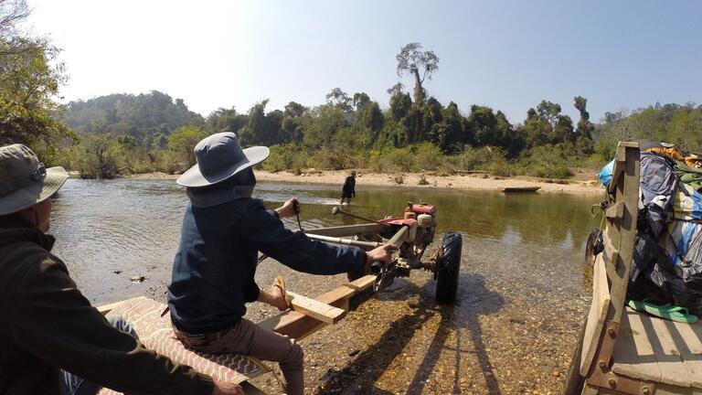 Students on an immersion trip