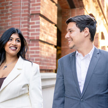 two students walking together in downtown sf