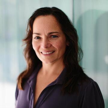 Renee Brunelle Headshot