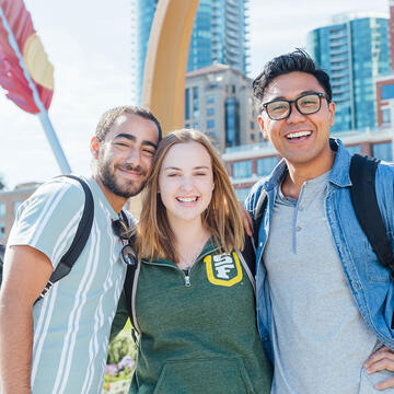 Three USF students in Rincon Park