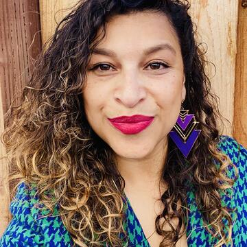 Xiomara Cornejo Headshot