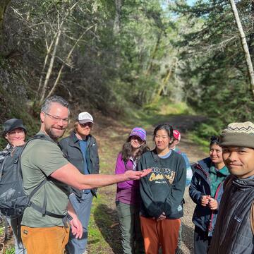 Simon Scarpetta and environmental management students