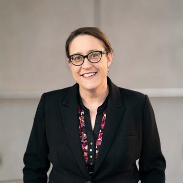 Katrina Olds headshot