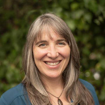 LT Headshot (no glasses) - Litsa Tanner.jpg