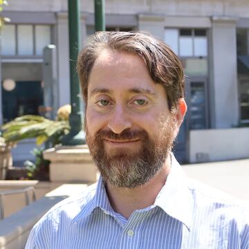 Zack Subin Headshot