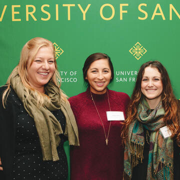 Amanda Guslani with two friends