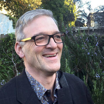 Photo of Professor John Zarobell