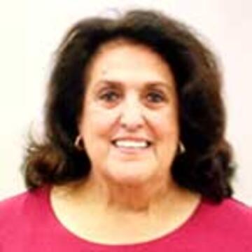 Professor Emerita Geraldine Lauro