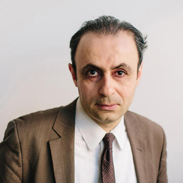 Reza Dibadj