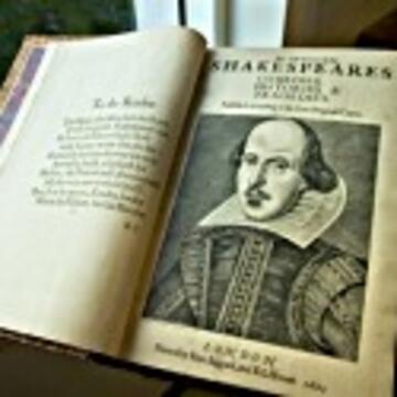 Book with picture of Shakespeare