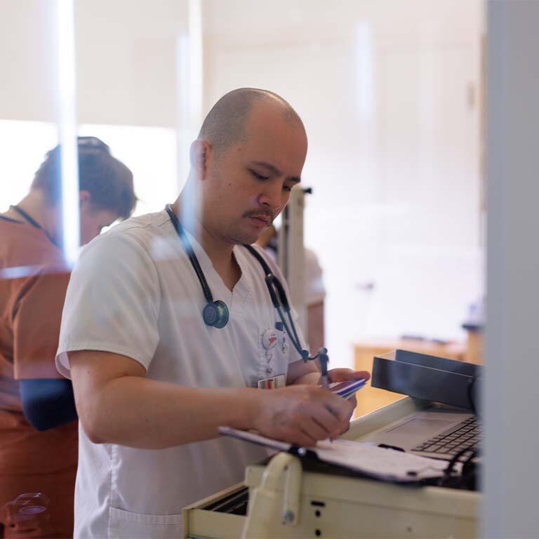 Nursing student in simulation lab