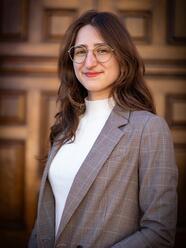 Ivona Pujic Headshot